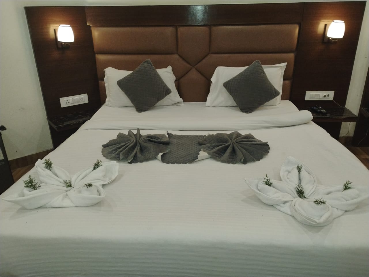 WhatsApp Image 2026-01-19 at 4.43.08 PM (6)